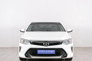 Седан Toyota Camry 2018 года, 1849000 рублей, Красноярск