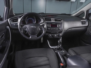 Хетчбэк Kia Ceed 2015 года, 999000 рублей, Ростов-на-Дону