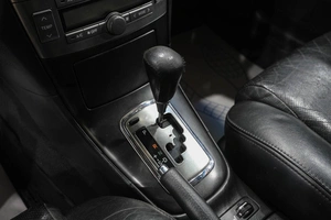 Седан Toyota Avensis 2007 года, 899000 рублей, Новокузнецк