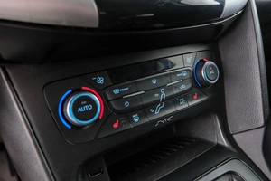 Хетчбэк Ford Focus 2018 года, 1199000 рублей, Красноярск