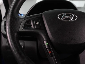 Седан Hyundai Solaris 2012 года, 799000 рублей, Воронеж