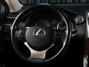 Внедорожник Lexus NX 2015 года, 2699000 рублей, Тюмень