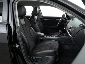 Хетчбэк Audi A3 2015 года, 1660000 рублей, Москва