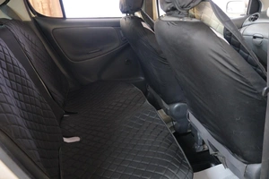 Хетчбэк Toyota Vitz 2002 года, 429000 рублей, Омск