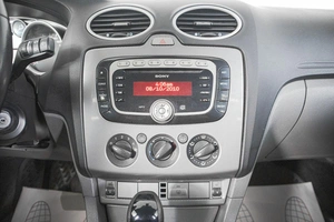 Седан Ford Focus 2010 года, 549000 рублей, Кемерово