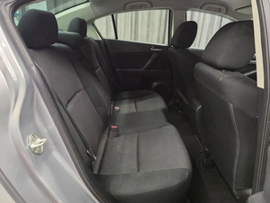 Седан Mazda Axela 2012 года, 909000 рублей, Красноярск