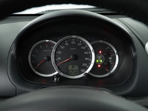 Пикап Mitsubishi L200 2011 года, 1487444 рублей, Москва