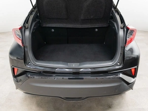 Внедорожник Toyota C-HR 2019 года, 2080000 рублей, Красноярск