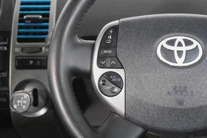 Лифтбек Toyota Prius 2010 года, 649000 рублей, Кемерово