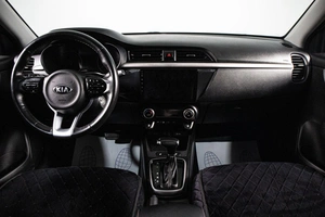 Седан Kia Rio 2019 года, 1389000 рублей, Сургут