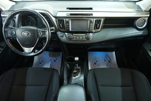 Внедорожник Toyota RAV4 2018 года, 2249000 рублей, Омск