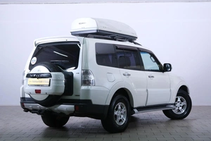 Внедорожник Mitsubishi Pajero 2009 года, 1699000 рублей, Омск