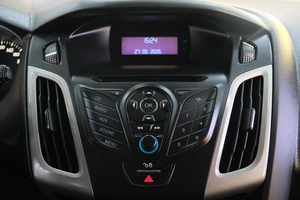 Хетчбэк Ford Focus 2012 года, 719000 рублей, Омск