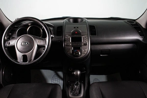 Хетчбэк Kia Soul 2011 года, 899000 рублей, Сургут
