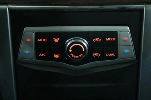Седан Nissan Teana 2012 года, 1109000 рублей, Омск