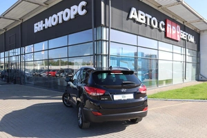 Внедорожник Hyundai ix35 2014 года, 1640000 рублей, Мирное