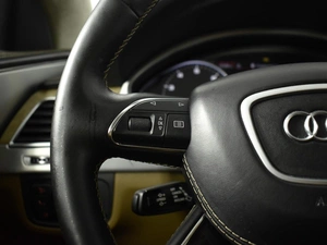 Седан Audi A8 2011 года, 1569900 рублей, Казань
