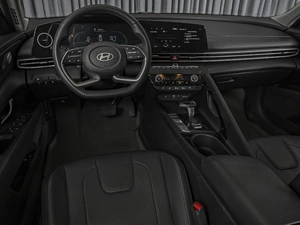 Седан Hyundai Elantra 2024 года, 2238000 рублей, Ставрополь