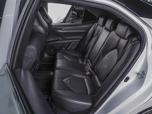 Седан Toyota Camry 2018 года, 2430000 рублей, Ростов-на-Дону