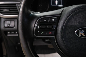 Седан Kia Optima 2016 года, 1549000 рублей, Новокузнецк