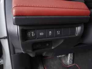 Седан Toyota Camry 2024 года, 3940000 рублей, Ростов-на-Дону