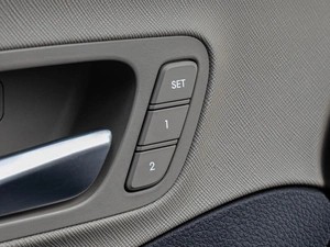 Внедорожник Hyundai Santa Fe 2013 года, 1860000 рублей, Краснодар