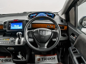 Минивэн Honda Freed 2011 года, 1050000 рублей, Красноярск