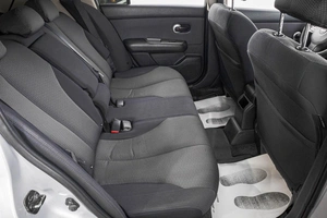 Хетчбэк Nissan Tiida 2008 года, 739000 рублей, Барнаул