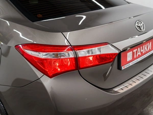 Седан Toyota Corolla 2016 года, 1600000 рублей, Красноярск