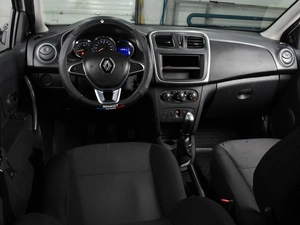 Седан Renault Logan 2018 года, 649000 рублей, Воронеж