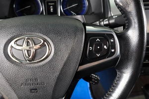 Седан Toyota Camry 2018 года, 1879000 рублей, Пермь