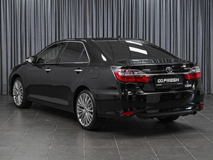 Седан Toyota Camry 2017 года, 1960000 рублей, Ставрополь