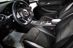 Внедорожник Mercedes-benz GLA-класс 2018 года, 2899000 рублей, Сургут
