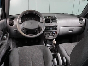 Седан Hyundai Accent 2011 года, 599000 рублей, Воронеж
