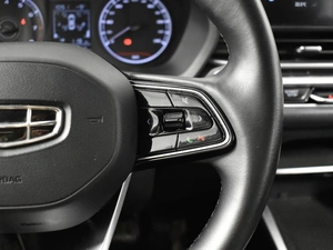 Седан Geely Emgrand 2023 года, 1640900 рублей, Казань