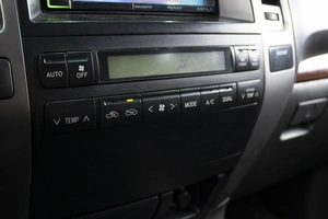 Внедорожник Toyota Land Cruiser Prado 2008 года, 1999000 рублей, Омск
