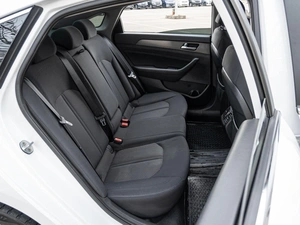 Седан Hyundai Sonata 2018 года, 2050000 рублей, Краснодар