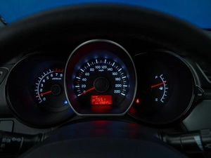 Седан Kia Rio 2014 года, 977077 рублей, Москва