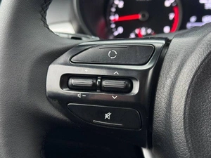 Седан Kia Rio 2018 года, 1365000 рублей, Ижевск