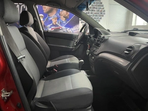 Хетчбэк Chevrolet Aveo 2009 года, 560000 рублей, Ярославль