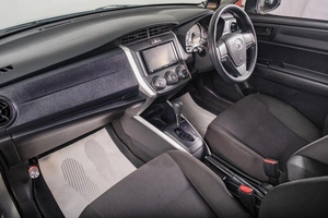 Универсал Toyota Corolla Fielder 2018 года, 1299000 рублей, Томск