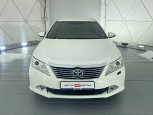 Седан Toyota Camry 2014 года, Брянск