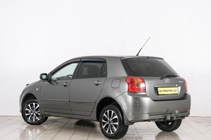 Хетчбэк Toyota Corolla 2006 года, 829000 рублей, Красноярск