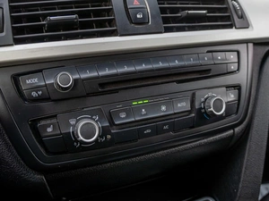 Седан BMW 3 серия 2013 года, 1550000 рублей, Краснодар