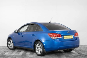 Седан Chevrolet Cruze 2011 года, 659000 рублей, Кемерово