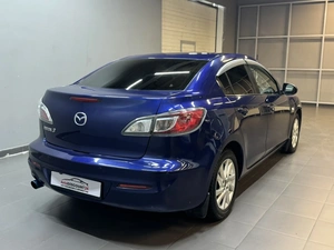 Седан Mazda 3 2013 года, 947000 рублей, Красноярск