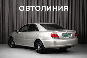 Седан Toyota Camry 2005 года, 845000 рублей, Красноярск
