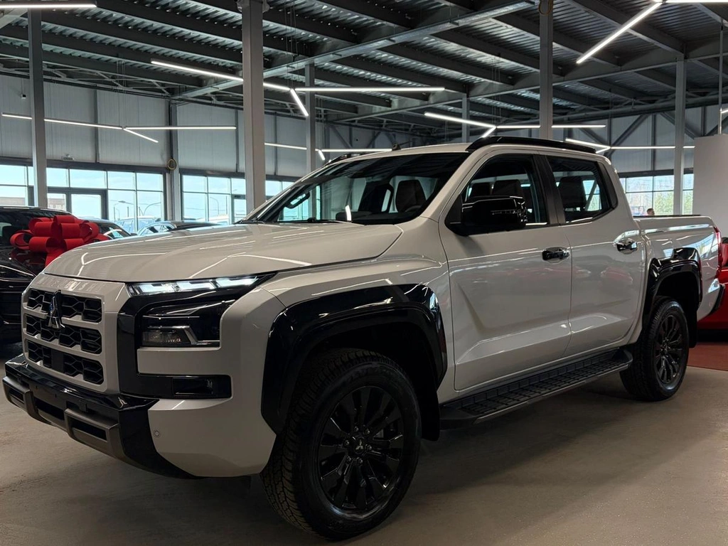 Пикап Mitsubishi L200 2025 года, 5499000 рублей, Павловская Слобода