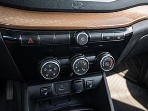 Универсал ВАЗ (LADA) Vesta Cross 2024 года, 1299000 рублей, Краснодар