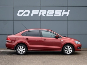 Седан Volkswagen Polo 2012 года, 830000 рублей, Краснодар